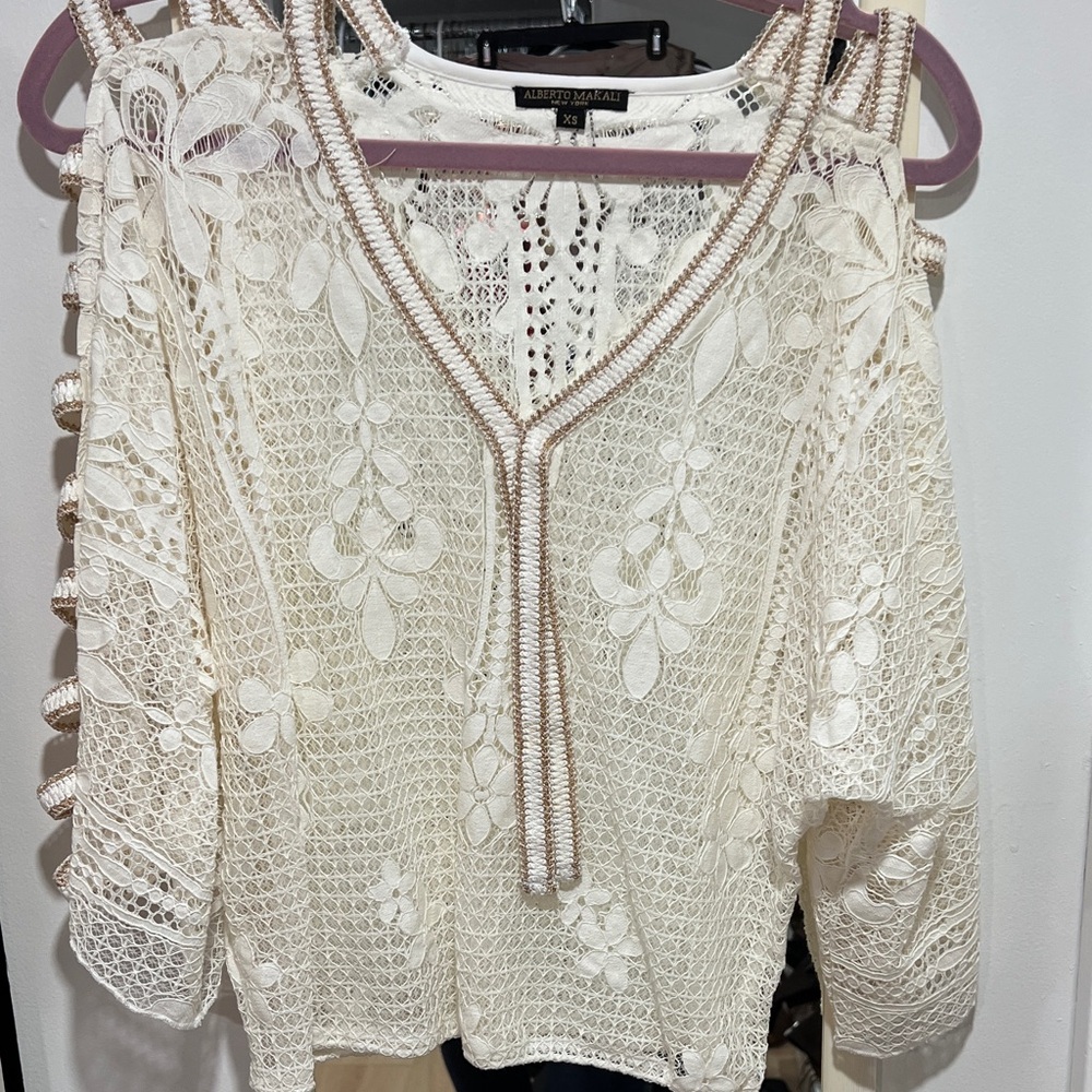Alfred Dunner Women's Cream Lace Blouse